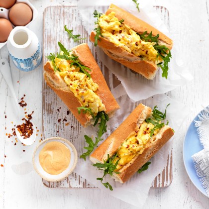Spicy Scrambled Egg Breakfast Rolls