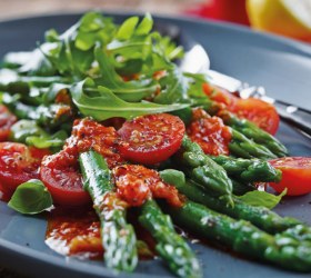 Asparagus And Tomato Salad With Capsicum Dressing