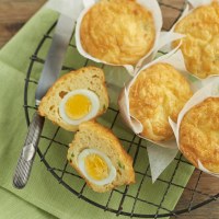 Cheese and Egg Muffins