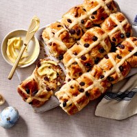 The Ultimate Guide to Perfectly Reheated Hot Cross Buns