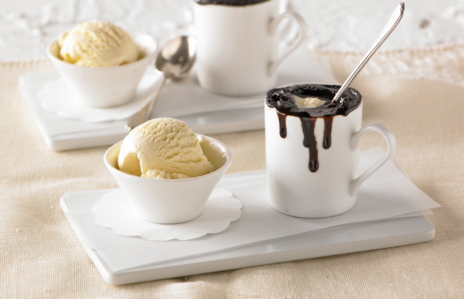 Fudge Chocolate Pots