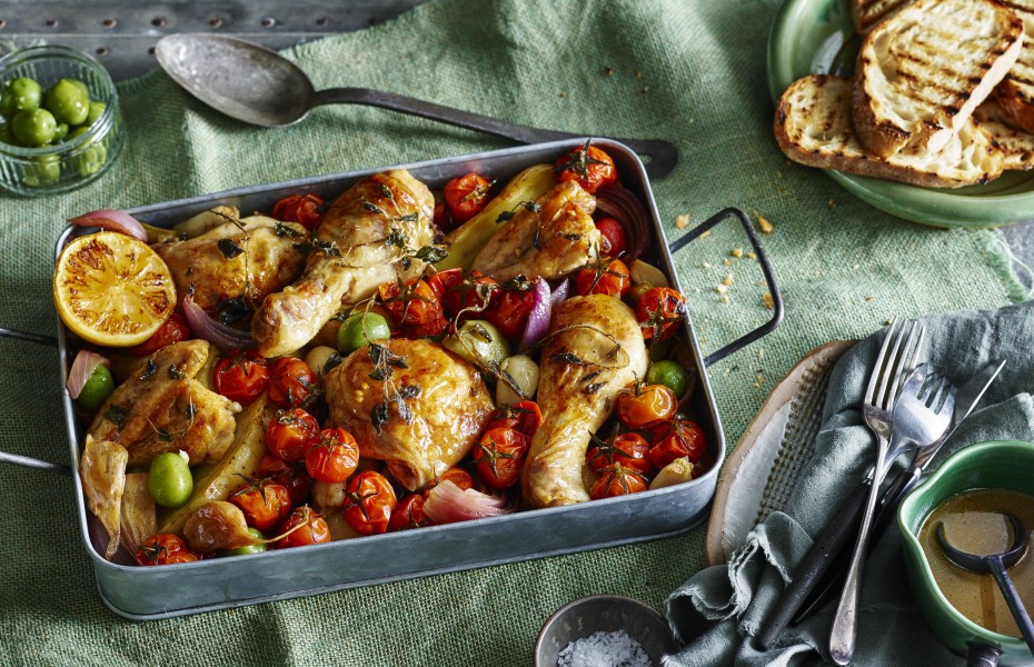 Spanish Paprika Chicken with Truss Tomatoes, Red Onions and Olives