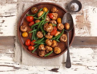 Saute Button Mushrooms and Green Beans