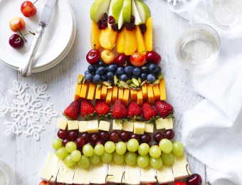Fruit and Cheese Platter Christmas Tree Fruit and Cheese Platter Christmas Tree