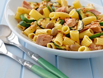 Pasta Salad with Tuna and Green Olives