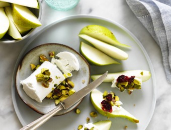 Pear and Goats Cheese snack recipe