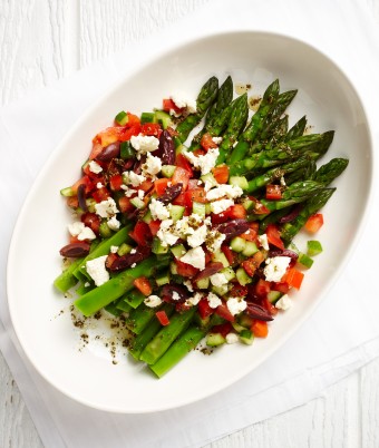 Asparagus with Greek Salad Dressing 