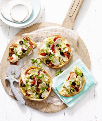 Chicken Breast and Pesto Pita Pizza