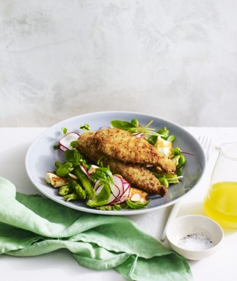 Chicken Breast Strips with Asparagus and Haloumi Salad