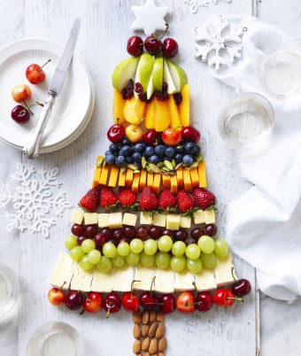 Fruit and Cheese Platter Christmas Tree Fruit and Cheese Platter Christmas Tree