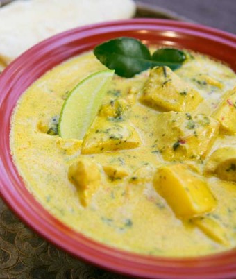 Chicken & Potato Curry with Lemon Grass, Chilli & Ginger