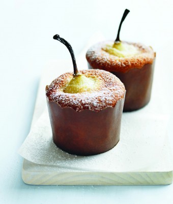 Pear and Vanilla Cakes