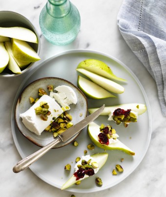 Pear and Goats Cheese snack recipe
