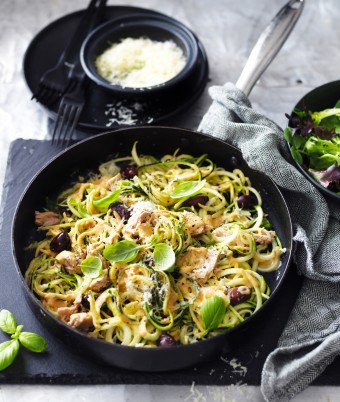 Sundried Tomato, Tuna and Olive Zucchini Noodles