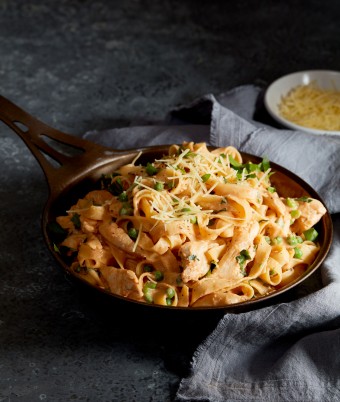Chicken and Pea Tagliatelle with Sundried Tomato Ricotta