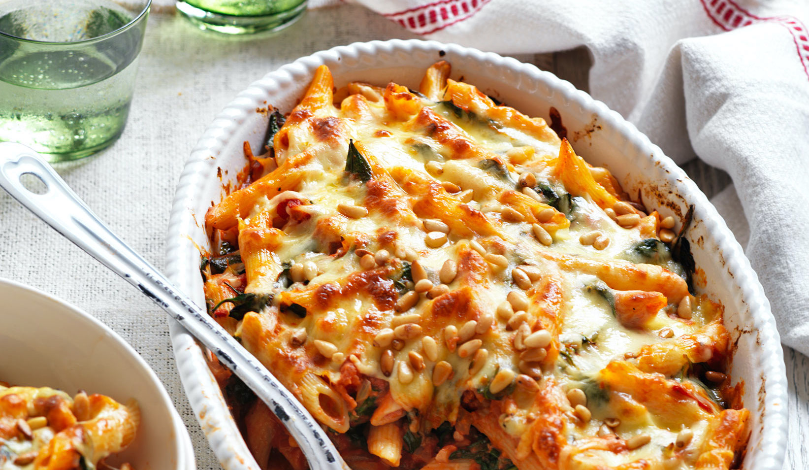 12 creamy pasta bake recipes | myfoodbook