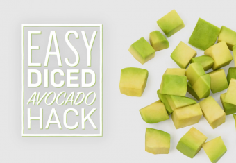 Quick avocado dicing hack myfoodbook Avocado guacamole hack