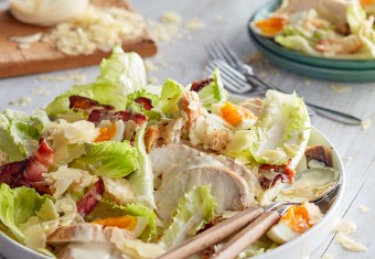 Crispy Bacon Caesar Salad Recipe