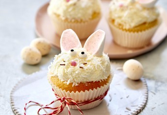 Cute and Easy Easter Bunny Cupcakes recipe