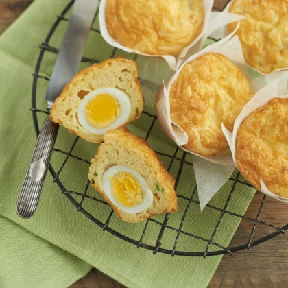 Cheese and Egg Muffins