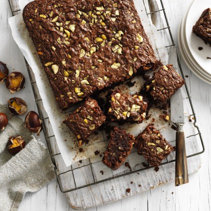 Gluten-free chestnut and chocolate brownies