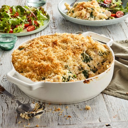 Chicken and Spinach Pasta Bake with Parmesan Crumbs