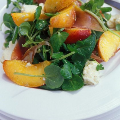 Peach and Prosciutto Salad with Sweet Red Wine Dressing