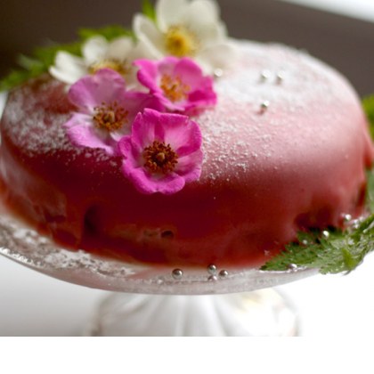 Prinsesstårta- Swedish Princess Cake - Donal Skehan | EAT LIVE GO