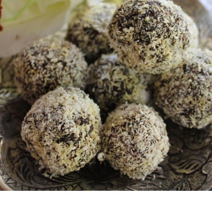 "I can't believe they are not chocolate" Healthy Chocolate Truffles