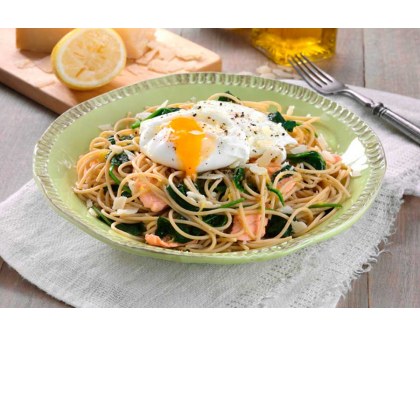 Spaghetti with Poached Egg, Fresh Salmon and Baby Spinach