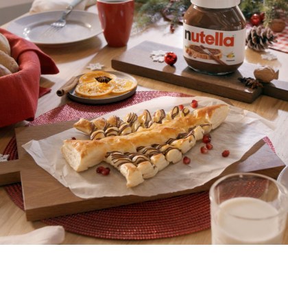 Pampas Puff Pastry Tree with Nutella