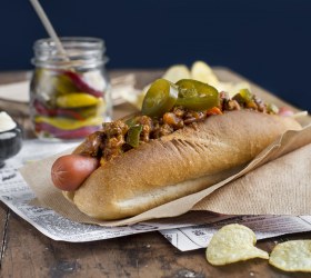 American-Style Chilli Dogs