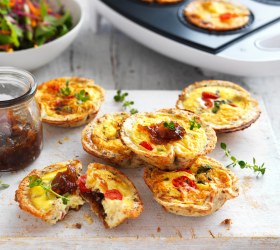 Caramelised onion, tomato and thyme pie maker tarts
