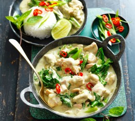 Green Thai Chicken Curry with Asian Greens