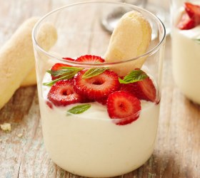 Lemon Yoghurt Pots with Minted Strawberries