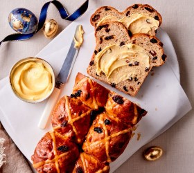 Hot Cross Bun Loaf