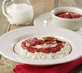 Creamy Porridge With Golden Syrup And Rhubarb