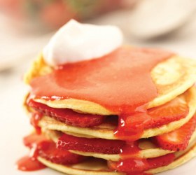 Pancakes with Strawberry Sauce