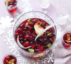 Berry Apple & Cranberry Punch