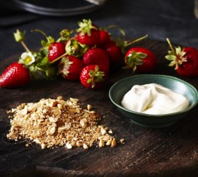 Strawberries with Sour Cream and Spiced Hazelnut Sugar