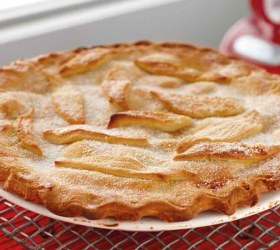 Traditional Deep Dish Apple Pie