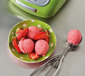 Frozen Strawberry Yoghurt