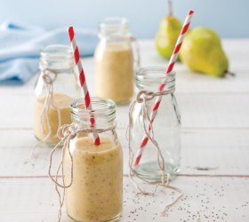 Pear, Chia and Spice Smoothie