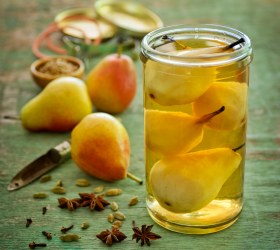 Pickled Spice Pears