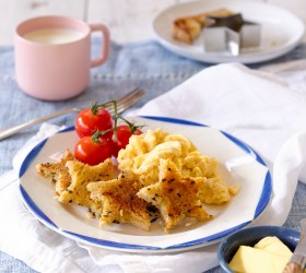 Scrambled Eggs with Star Toast
