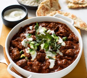 Slow Cooker Lamb Vindaloo Curry