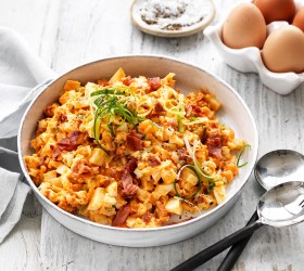 Spicy Sriracha Egg Salad