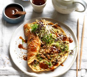 Chinese Pork Open Omelette