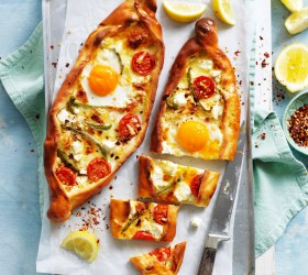 Turkish Pide with Egg, Tomato and Cheese