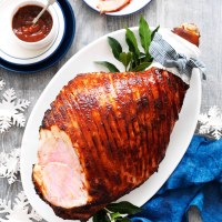 How to prepare a Christmas ham